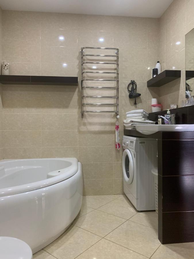 Great Apartment In The City Centre Ivano-Frankivszk Kültér fotó